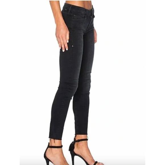 Mother Looker Ankle Fray Blackbird Denim Women's 26 High Waisted Jeans Capsule - Picture 3 of 13